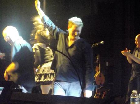 NINA QUITTE LA SCENE