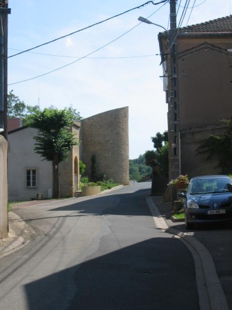 Le château (devenu maison de soins spécialisés)