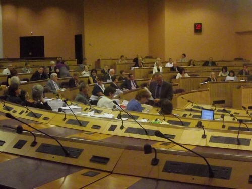 jean dorval pour ltc,jean dorval pour ltc politique,politique,interview,jean-pierre masseret,se justifie sur son budget com',la lorraine arrive en tête du classement,des régions françaises,en fonction de leur budger com' par foyer fiscal,12.336.600 euros,pour seulement 1.300.128 foyers fiscaux,soit un coût par foyer fiscal,de 9.489€,selon le journal du net.com,explications,conférence de presse,plénière du 30 juin 2011,bp 2011,budget supplémentaire 2011,dénonciation par l'opposition,par le fn e l'ump,centre pompidou-metz,metz,moselle,lorraine