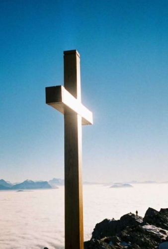 cham_croix_ban_g.jpg